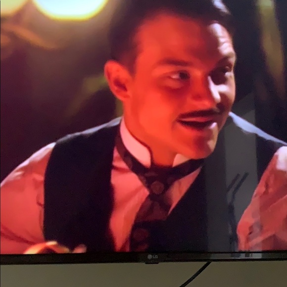 Meet your Posher, Lana - Picture 1 of 1